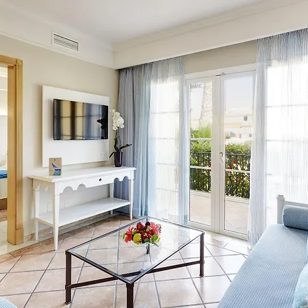 Grupotel Playa Club Aparthotel Son Xoriguer