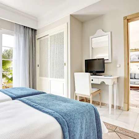 Aparthotel Grupotel Playa Club 4*