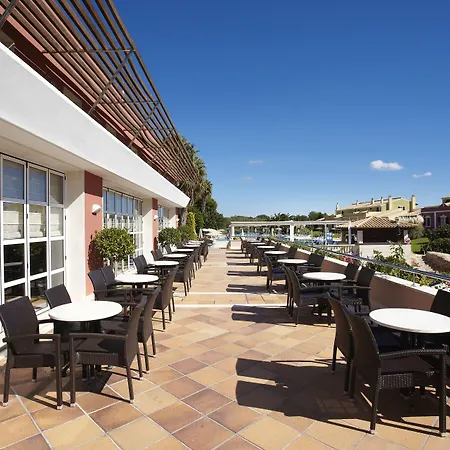 海滩俱乐部公寓 4* 松霍里吉尔