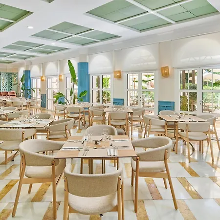 Grupotel Playa Club Aparthotel