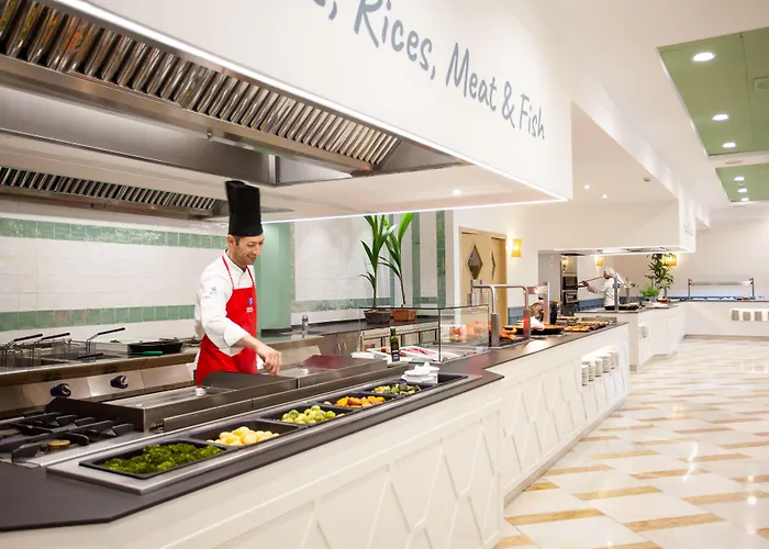 Grupotel Playa Club 4* ソン・ショリゲル